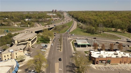 wayzata boulevard from above