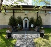 police memorial outside of city hall