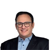 headshot of mayor mullin