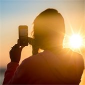 Taking a photo on an iphone